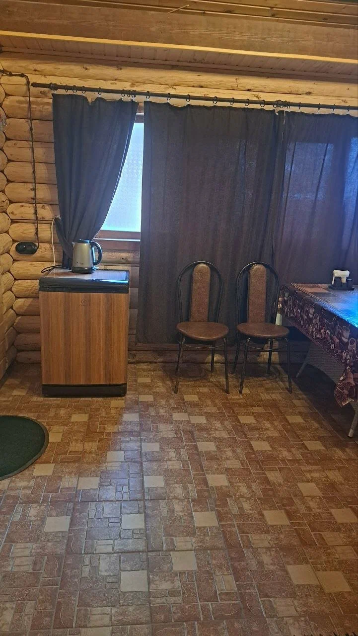Дом двухместный из сруба и крымского песчаника — фото 5